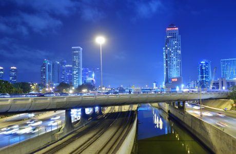 דיני מכרזים – פסילת הצעה בשל סימון מעטפת ההצעה